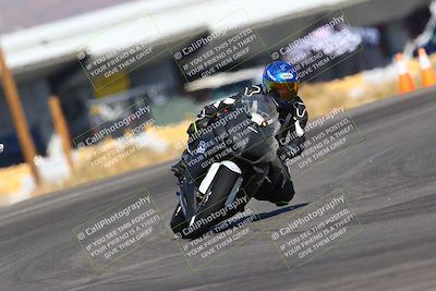 media/Jan-14-2024-SoCal Trackdays (Sun) [[2e55ec21a6]]/Turn 16 Set 2 (1125am)/